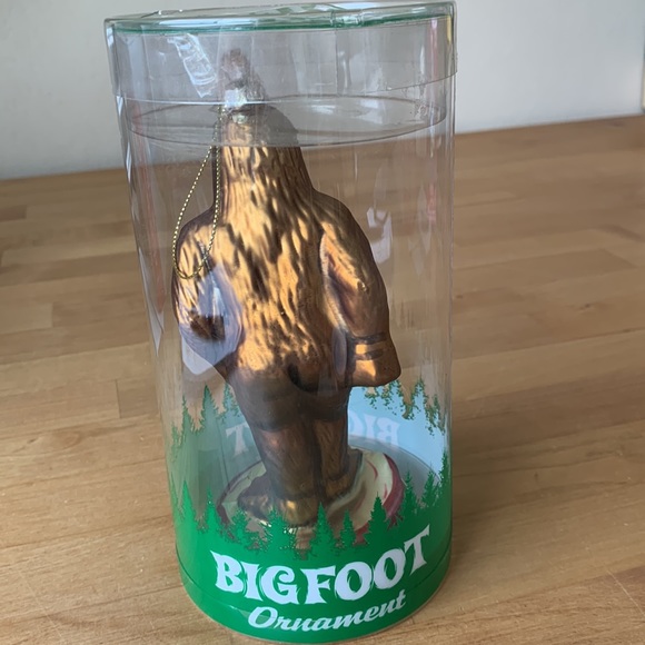 Archie McPhee BIGFOOT Glass Ornament - Picture 3 of 9
